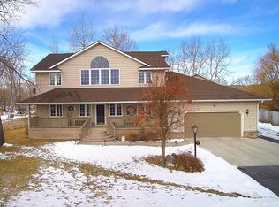 30 Yerger Rd, Absarokee, MT 59001