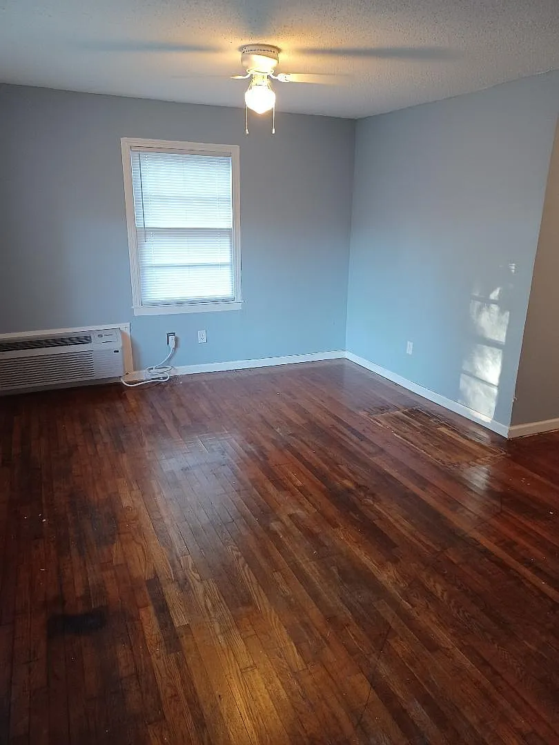 2 bed, 840 sqft, $675 — Photo 3