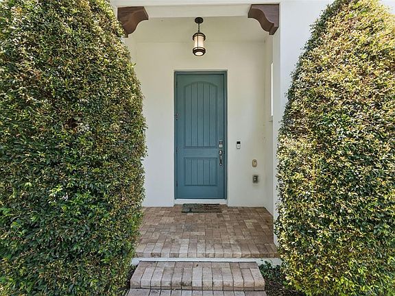2nd image of 8932 BISMARCK PALM DRIVE