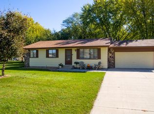 2655 S Shore Dr, Prior Lake, MN 55372