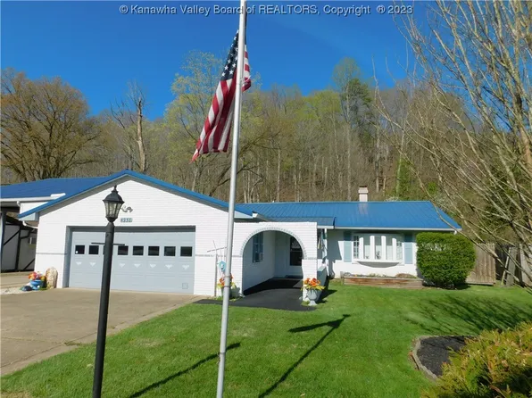 4958 Washington St W, Charleston, WV 25313