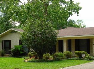 101 Normandy Rd, Lafayette, LA 70503