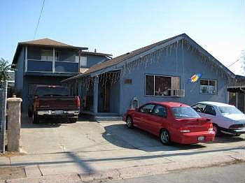 1st image of 517 W 17th St