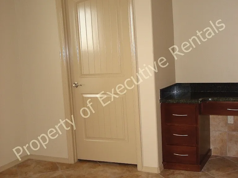 4206 Tres Ninos Dr #A — Photo 10