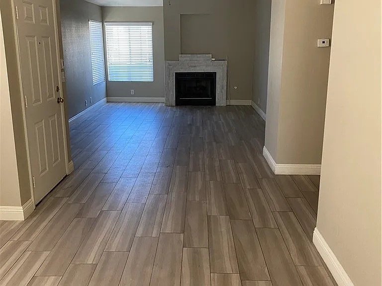 9613 Swan Bay Dr — Photo 2