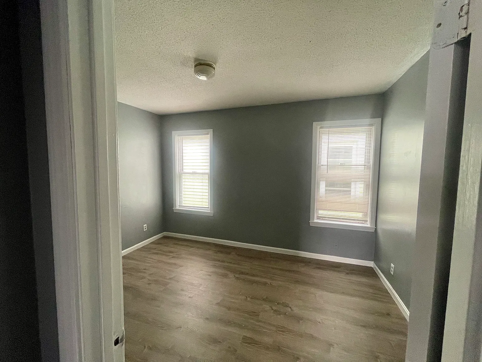 2 bed, 1260 sqft, $1,600 — Photo 4