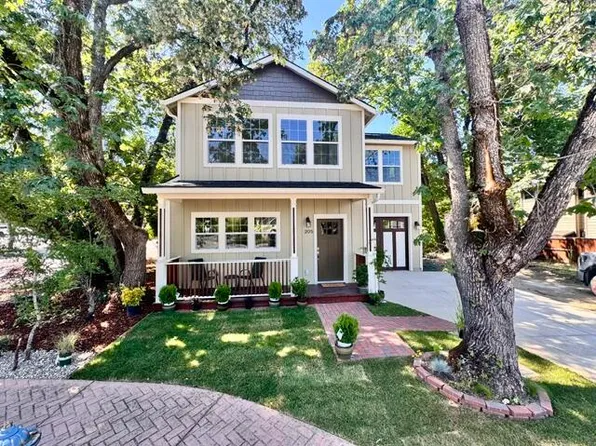 205 N Oregon St, Jacksonville, OR 97530