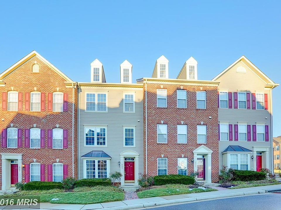 Exterior (Front)