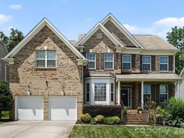 1619 Ballwood Ct, Mint Hill, NC 28227