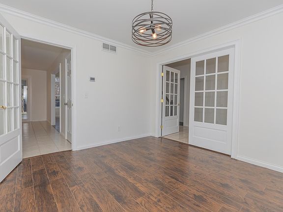 4th image of 3466 Eastbrooke Ct
