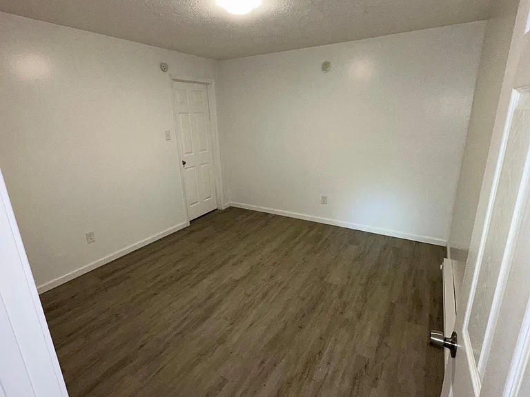 255 Beaver St #C — Photo 3