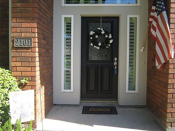 2nd image of 2101 Dornoch Dr