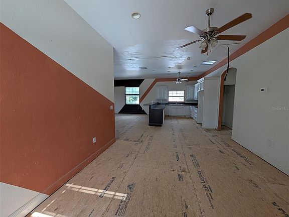 4th image of 3006 Hawthorne St