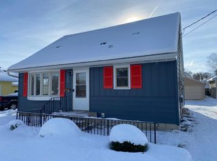 1308 5th St NE, Rochester, MN 55906