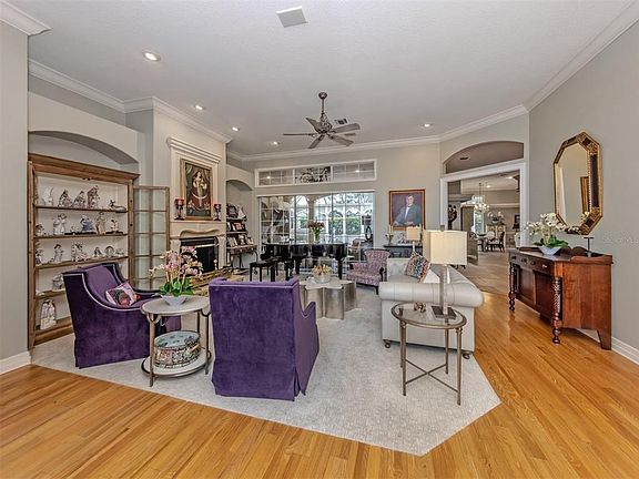 4th image of 302 STONE BRIAR CREEK DRIVE