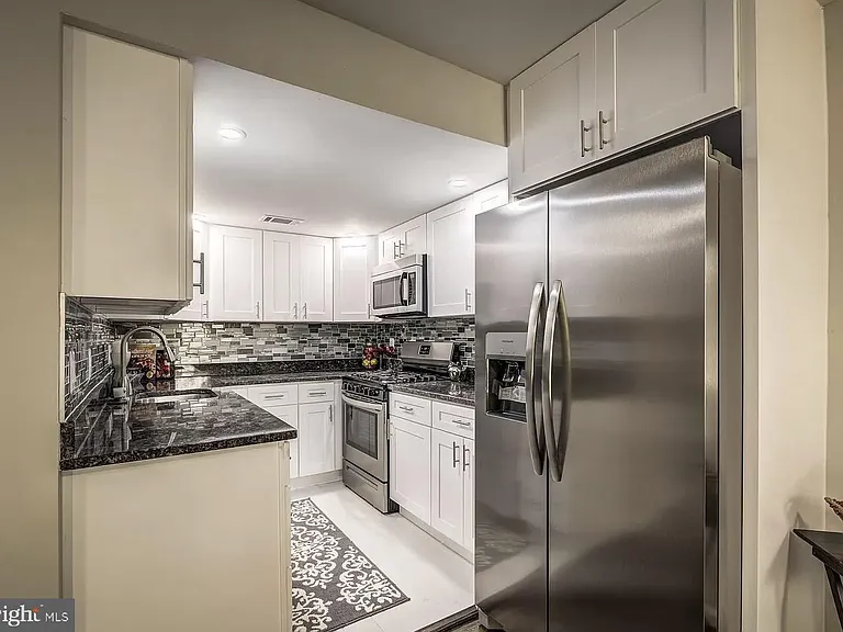 14822 Bryan Ct — Photo 6
