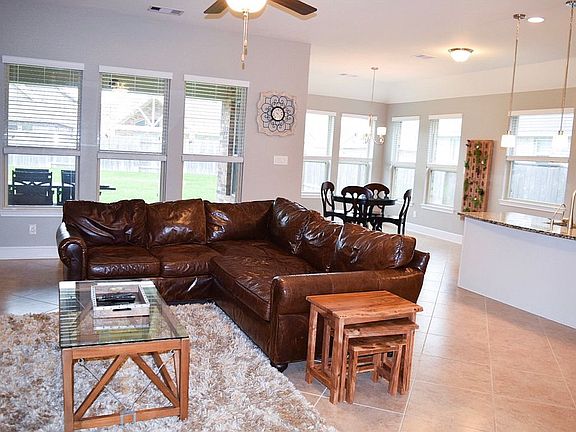 2nd image of 1431 Norman Hill Ln