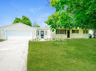 201 Inah Ave, Columbus, OH 43228