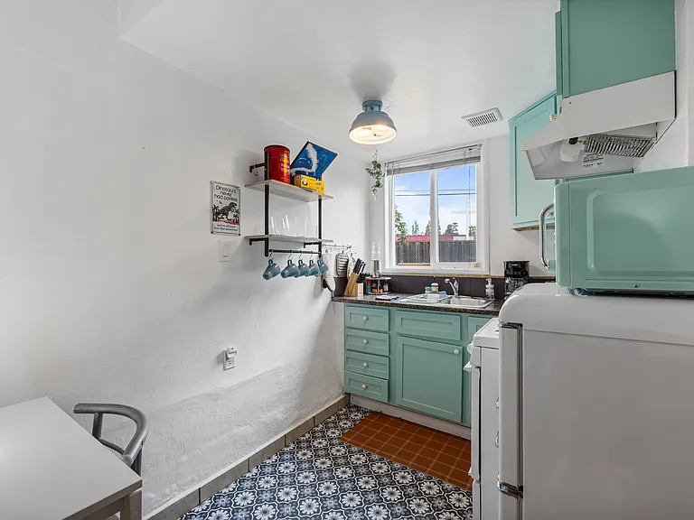 1325 Sacramento St #1 — Photo 21
