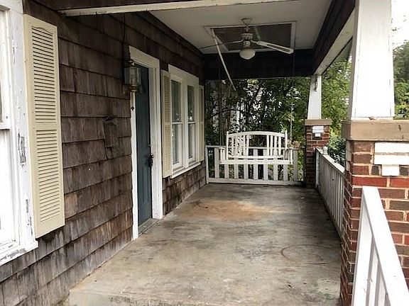 5th image of 5105 Calmont Ave