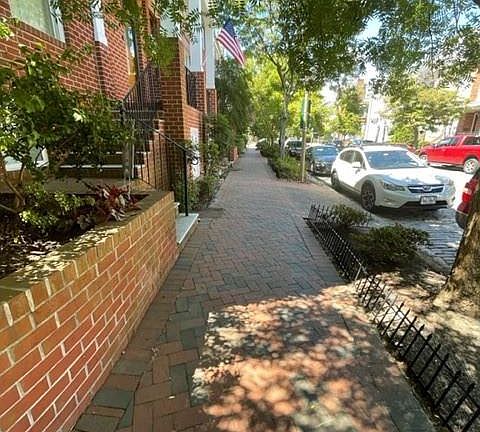 4th image of 249 W Freemason St APT 301
