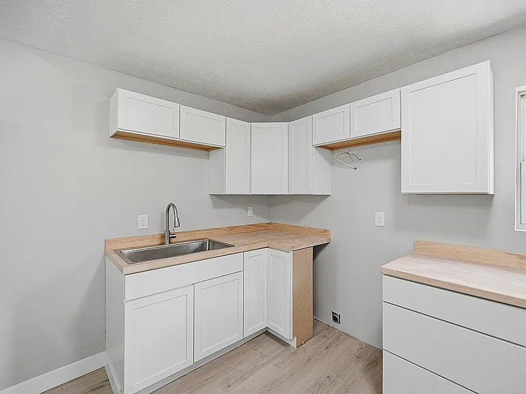 2213 Oxford State Rd — Photo 4