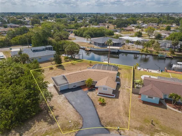 171 N Waterway Dr, Port Charlotte, FL 33952