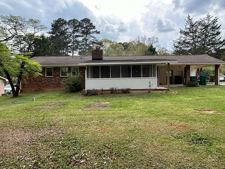720 Jewel Pl SW — Photo 32