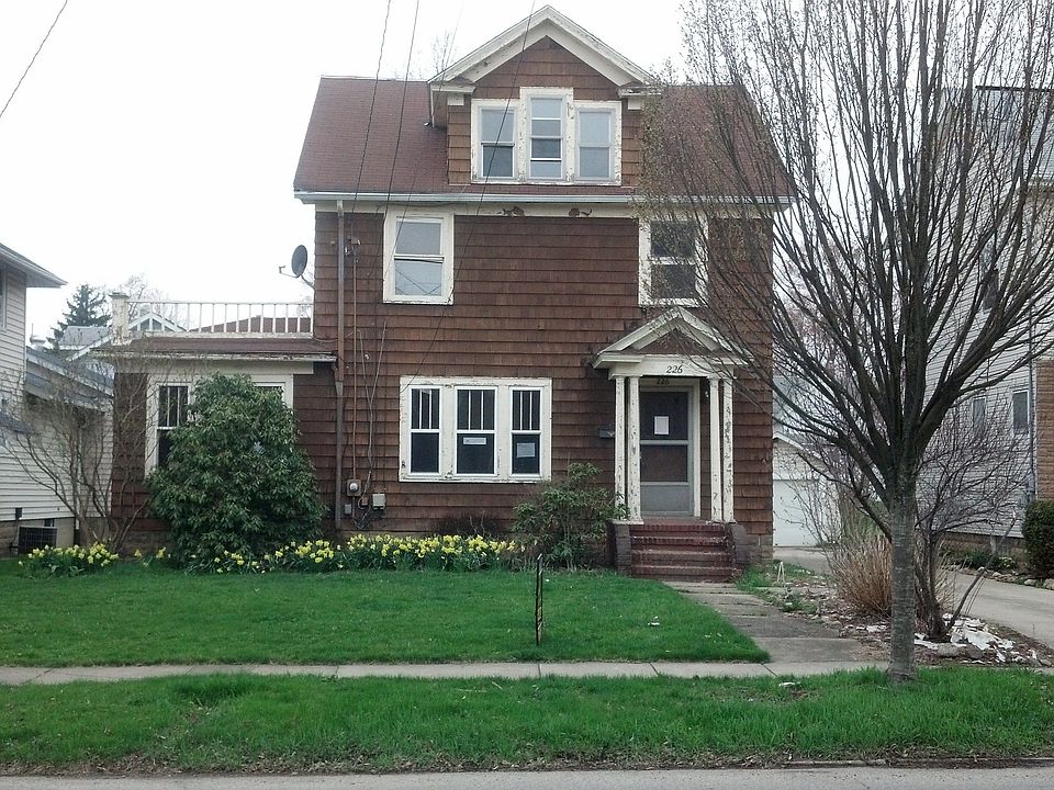 1st image of 226 S Diamond St