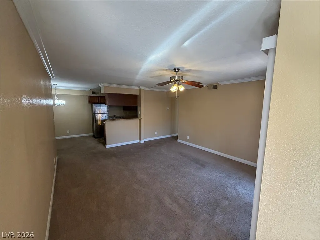 2 bed, 2.0 bath, 927 sqft, $1,100 — Photo 3