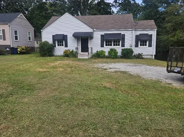 8466 Fairview Dr, Douglasville, GA 30134