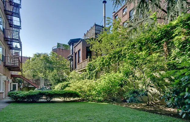 Sold by Brown Harris Stevens | media 10