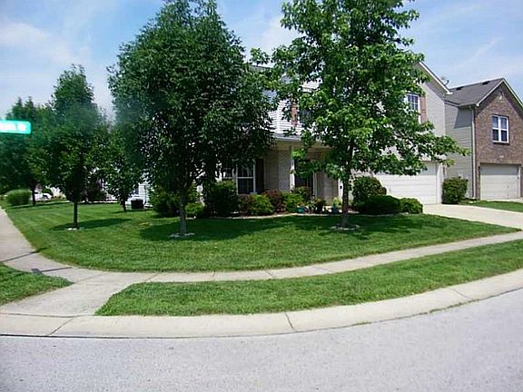 2nd image of 6828 Woodland Heights Dr