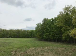 9006 N County Line Rd E, Auburn, IN 46706