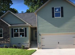 1494 Trainer Rd, Clarksville, TN 37042