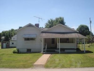 206 Ridge Blvd, Connellsville, PA, 15425