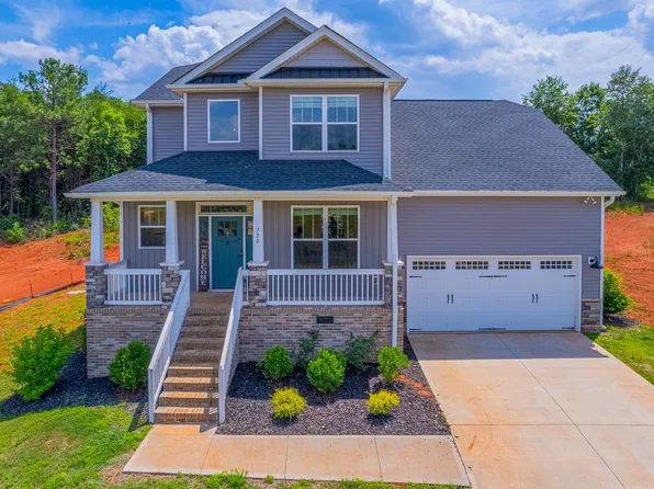 730 Ratchford Ln, Wellford, SC 29385