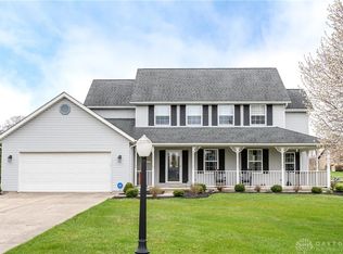 769 W Eva Cir, Springfield, OH 45504