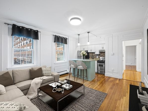 1450-1454 Beacon St #204, Brookline, MA 02446
