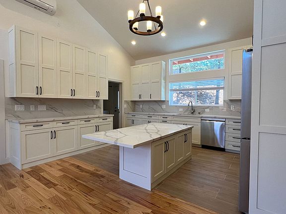 3rd image of 7071 Martwood Way #2