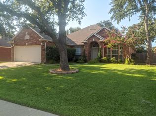 604 Oak Hollow Ln, Flower Mound, TX 75028
