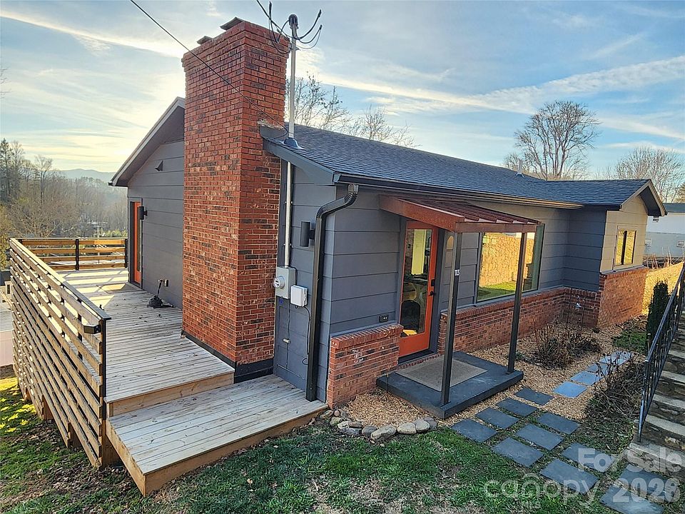 113 Hillside St, Canton, NC 28716 | Zillow