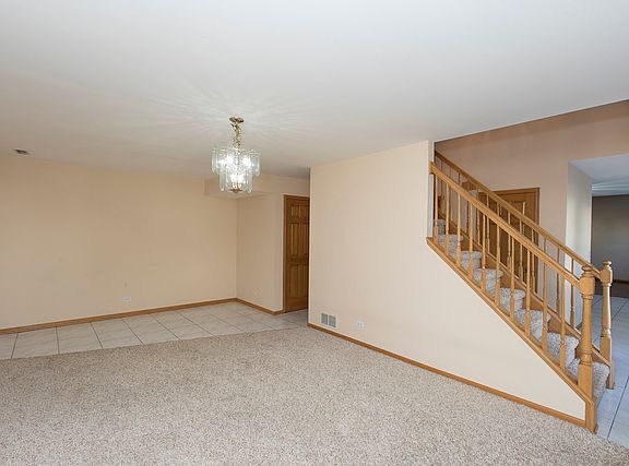 5th image of 1464 Laurel Oaks Dr #B