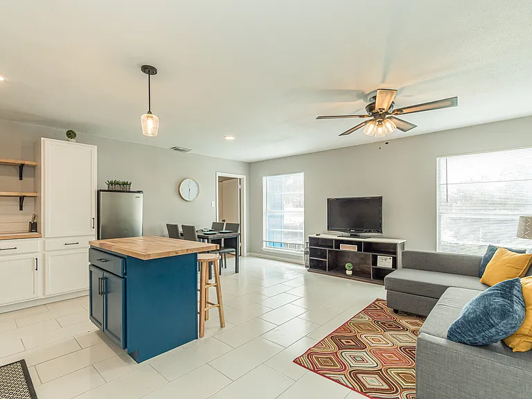 346 Natalen Ave #3VERY — Photo 2