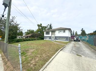 607 Alderson Ave, Coquitlam, BC V3K1T4