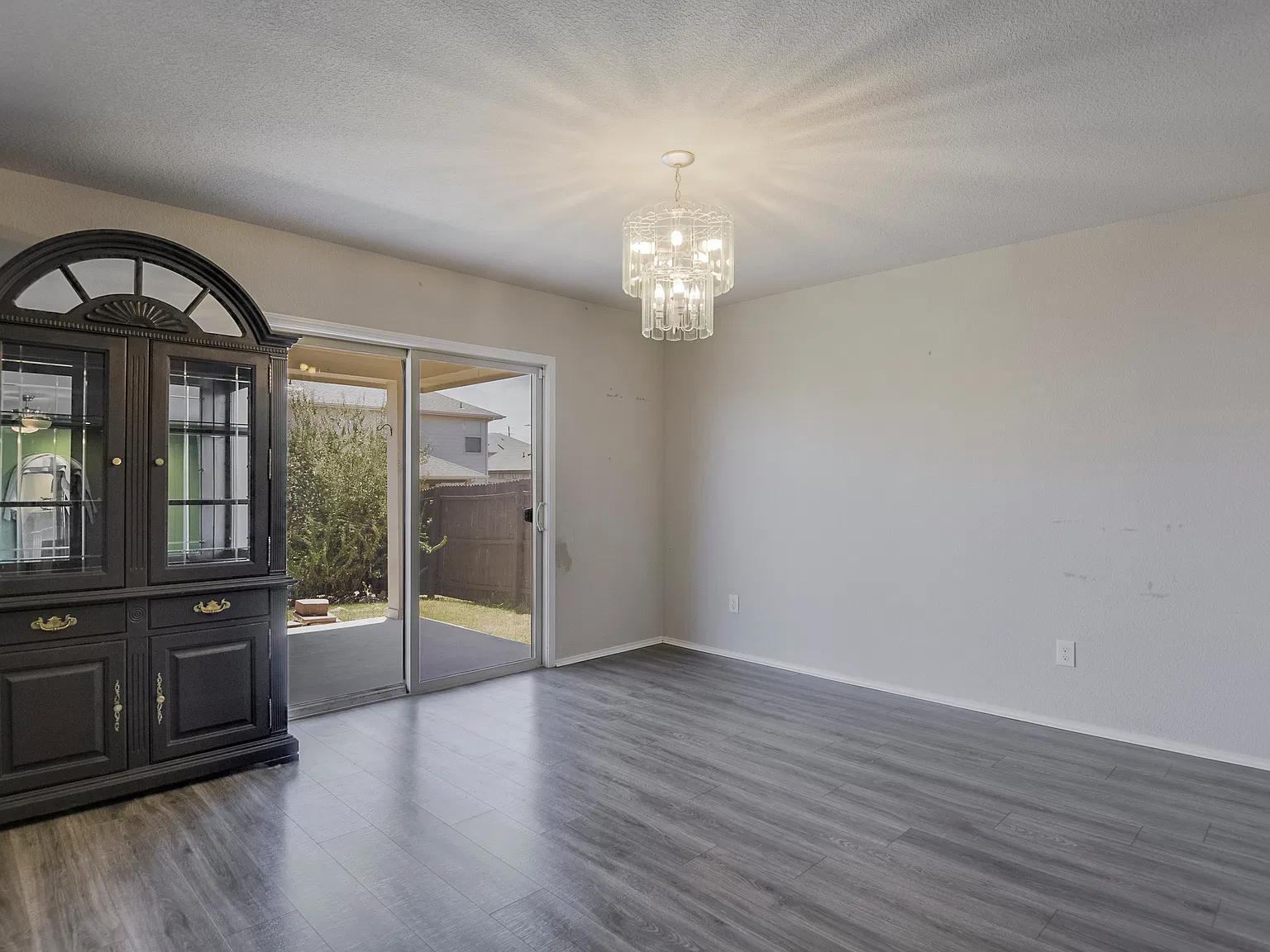 3 bed, 1788 sqft, $1,995 — Photo 4