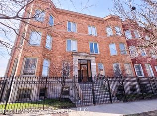 4626 S Calumet Ave #101, Chicago, IL 60653