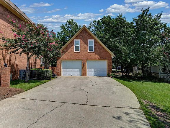 4th image of 1003 Woodleaf Ct