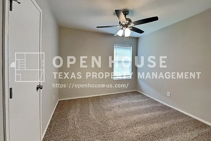 6701 Meadow Way Ln — Photo 13