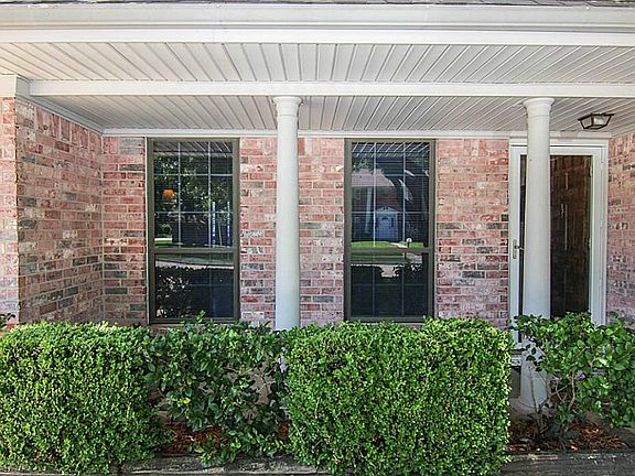 4th image of 1811 Winding Creek Dr